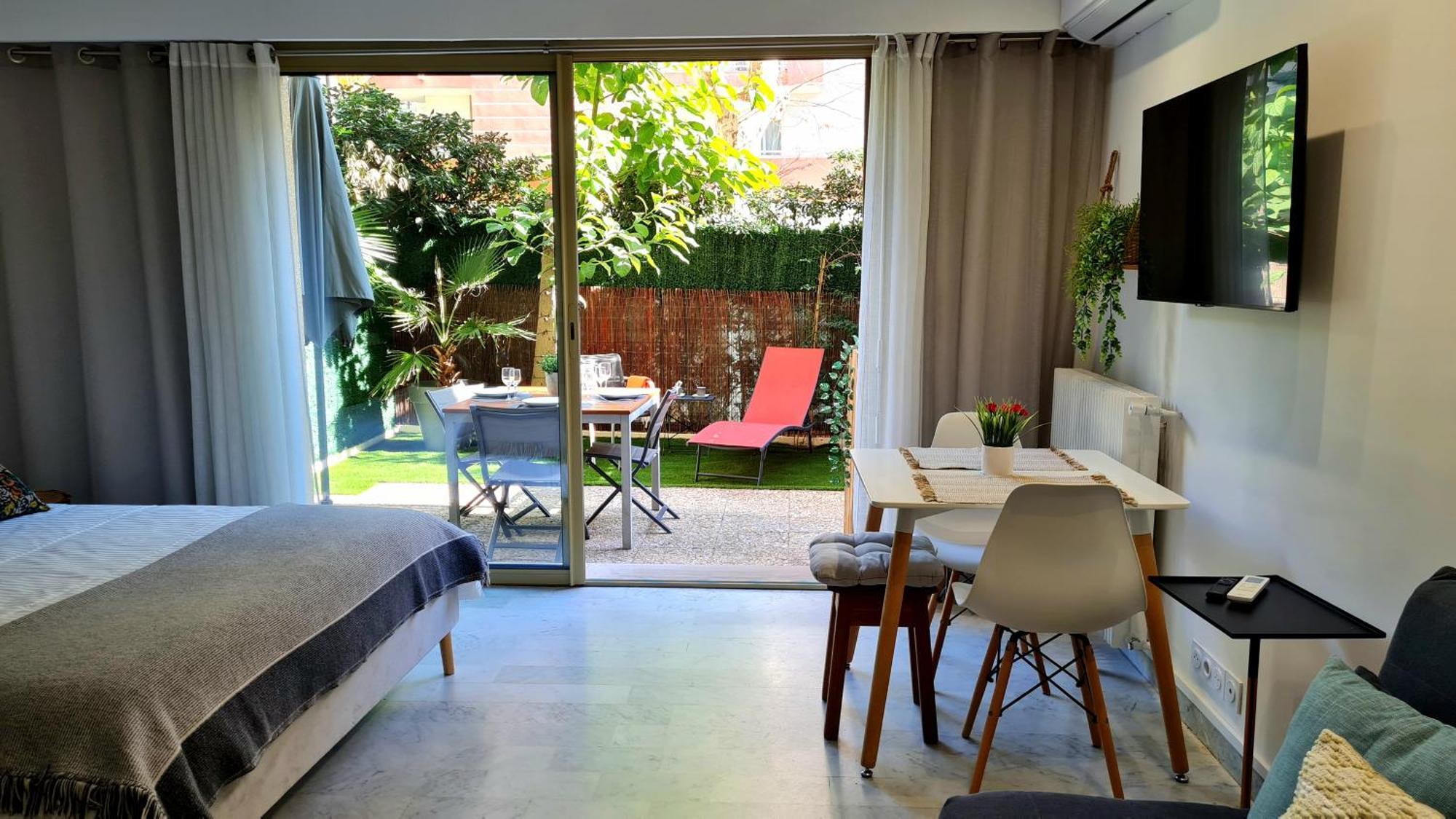 Studio Sun-Beach Avec Parking Et Jardin - 500M Des Plages De Juan Les Pins Антиб Экстерьер фото